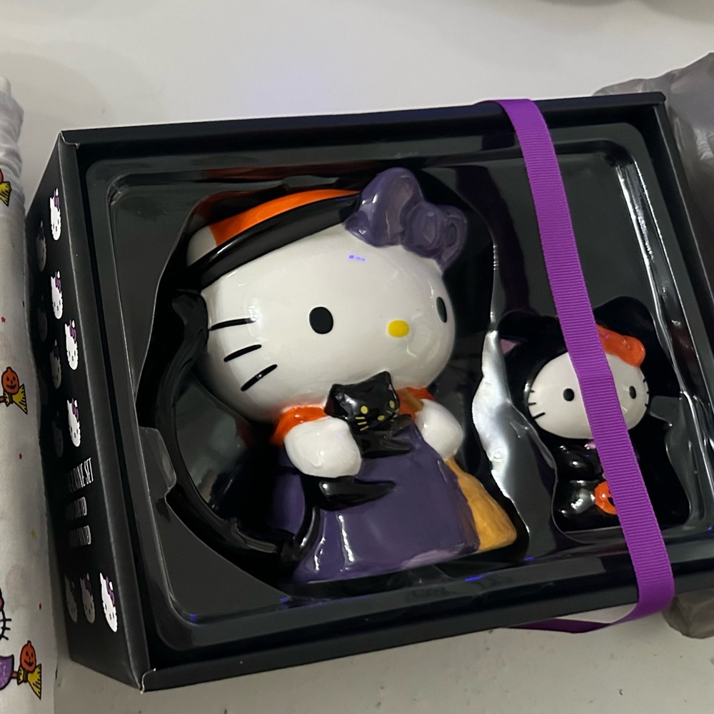 hello kitty mug